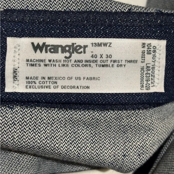 Wrangler Blue Bootcut Jeans with Rigid Denim - NWOT - Picture 5 of 12